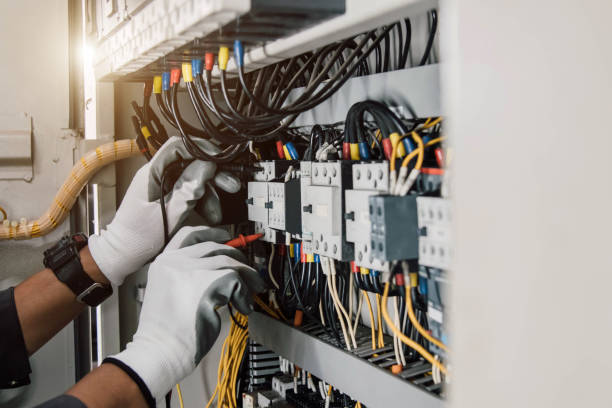 Best 24-Hour Electrician  in Claymont, DE